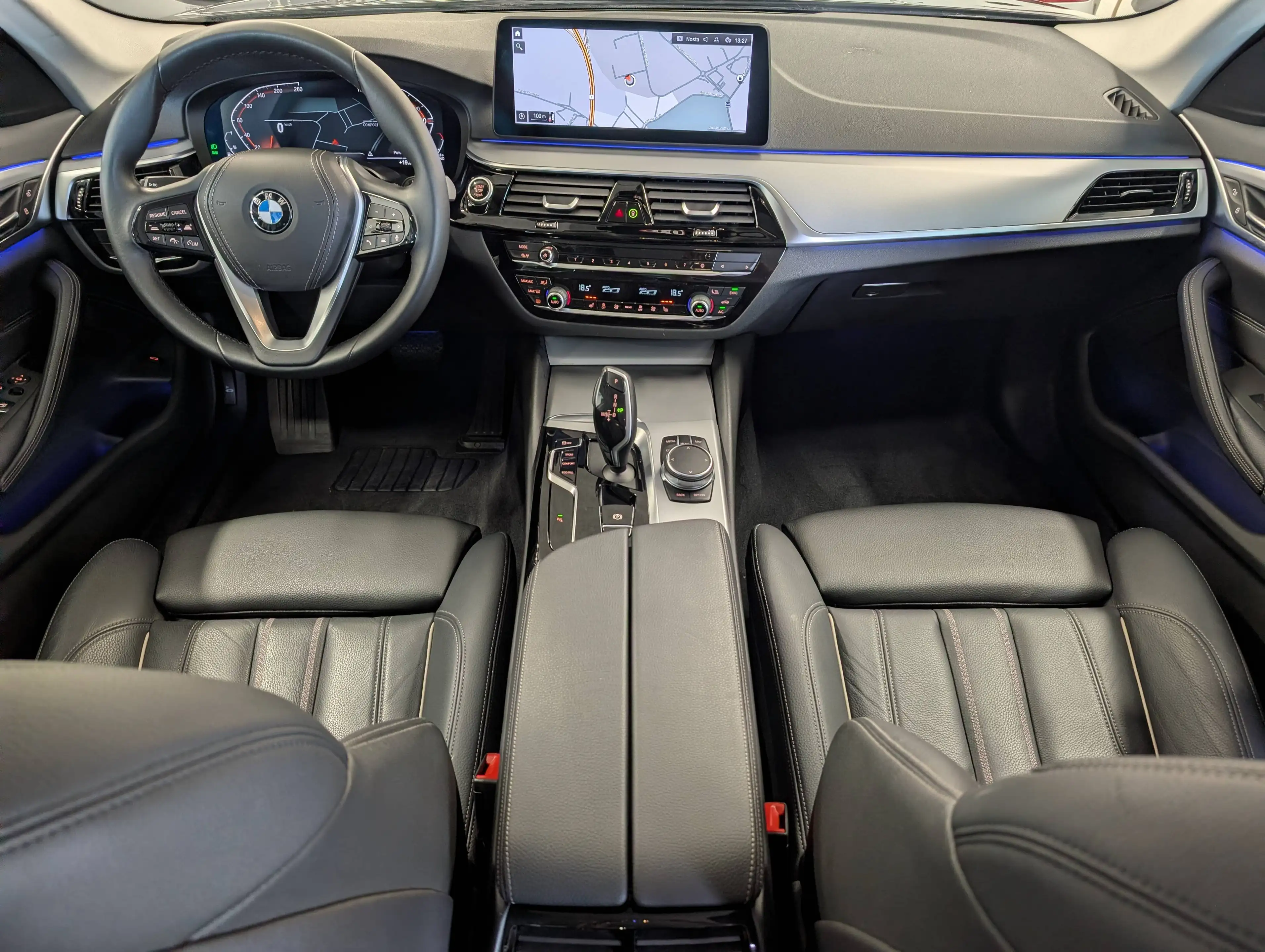 BMW 518 dA Berline **CUIR SPORT-FULL LED-NAVI-PARKING-CAMERA** — photo 7