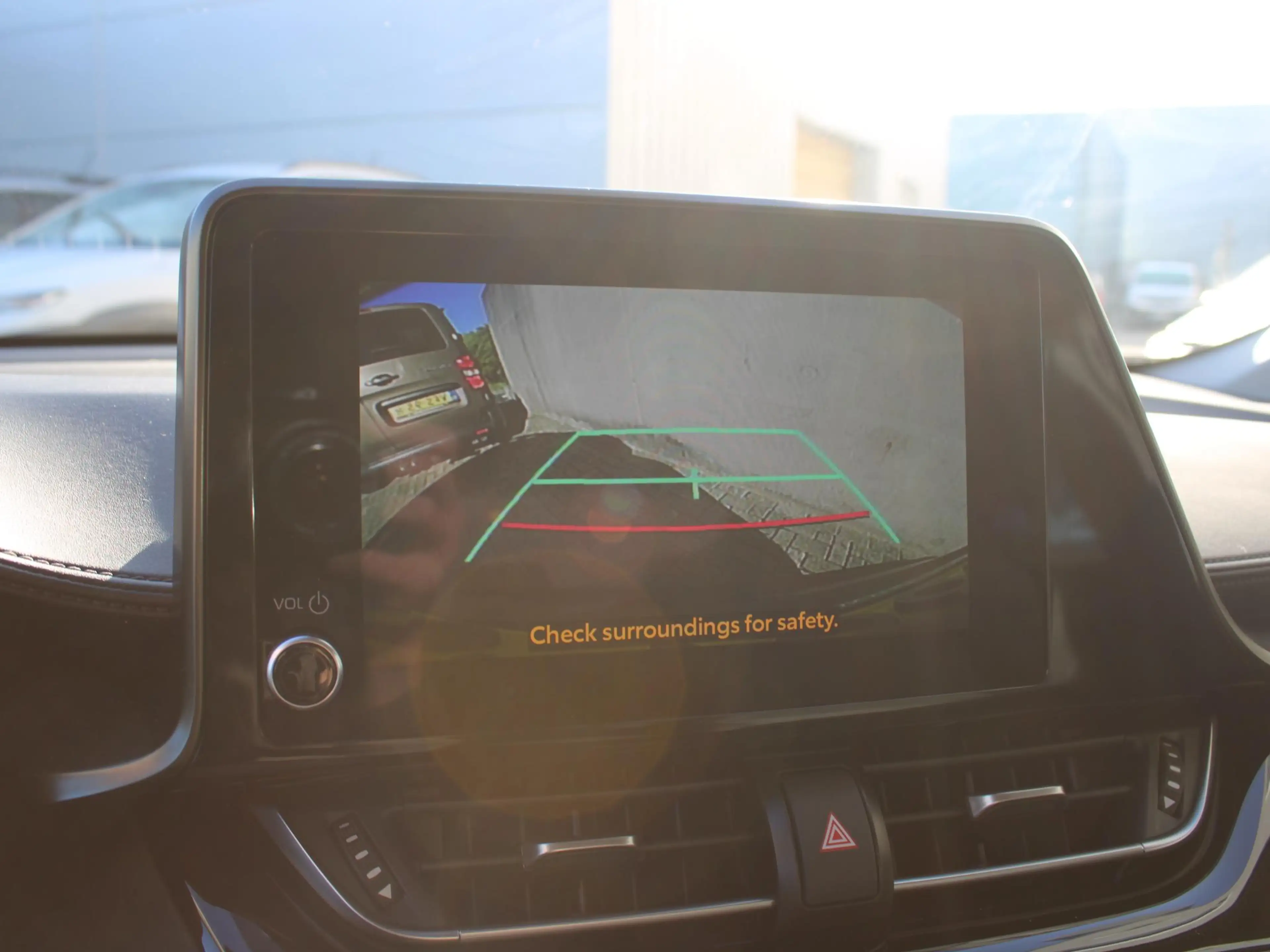 Toyota C-HR 2.0 Hybrid Dynamic | APPLE CARPLAY/ANDROID AUTO | — photo 6