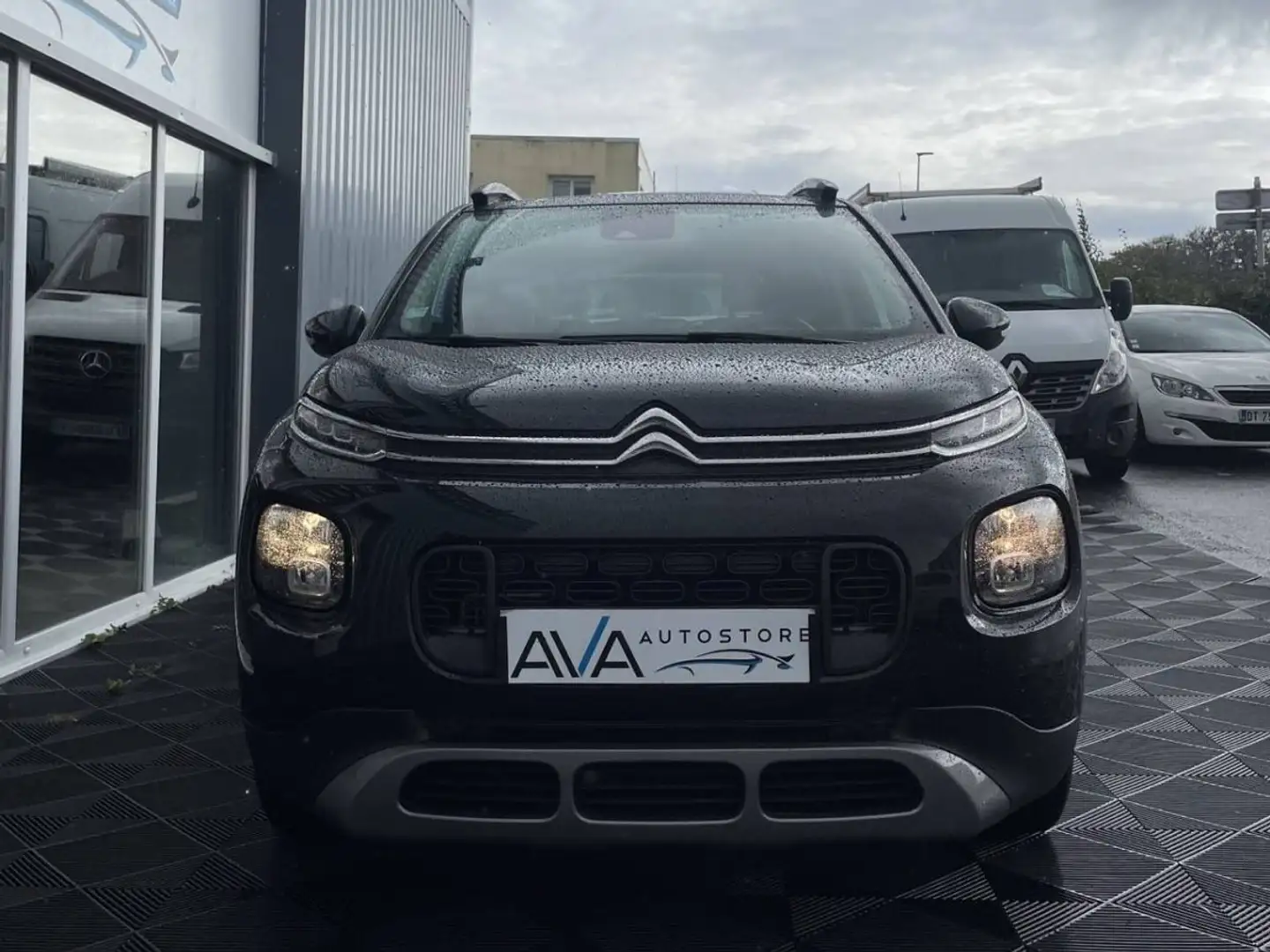 Citroen C3 Citroën Aircross BlueHDi 120ch S&S Shine EAT6 E6.d Noir - 2