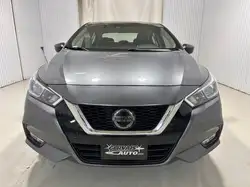 Nissan Versa снимка Nissan Versa