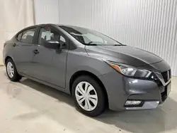 Nissan Versa снимка Nissan Versa
