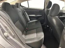 Nissan Versa снимка Nissan Versa