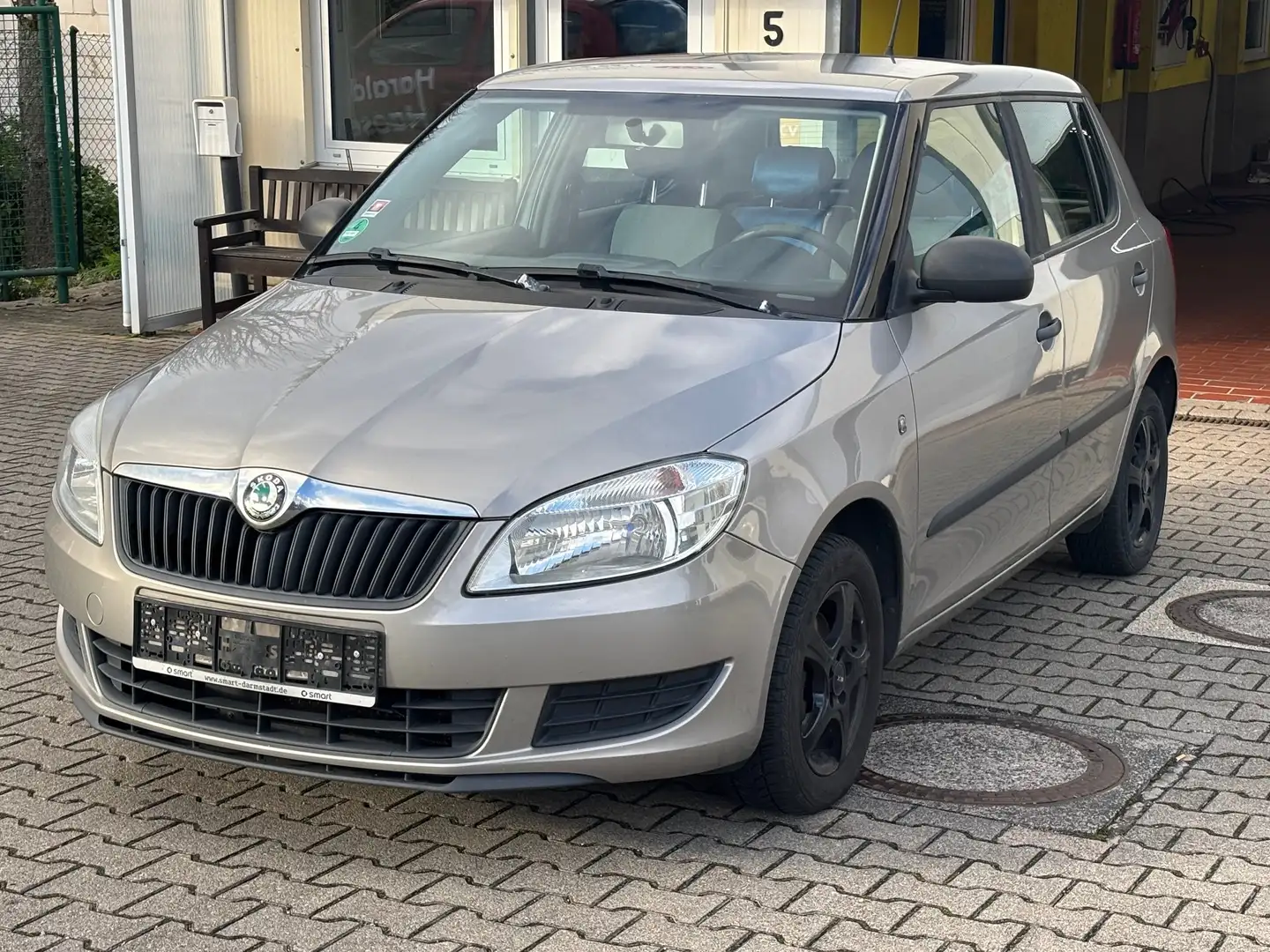 Skoda Fabia 1,2i Classic 2Hand /Radio CD /Alu - 1
