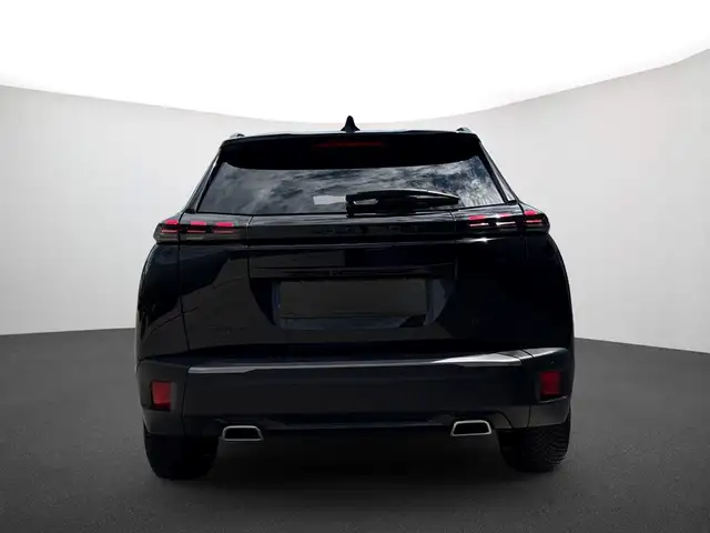 Peugeot 2008 view 4