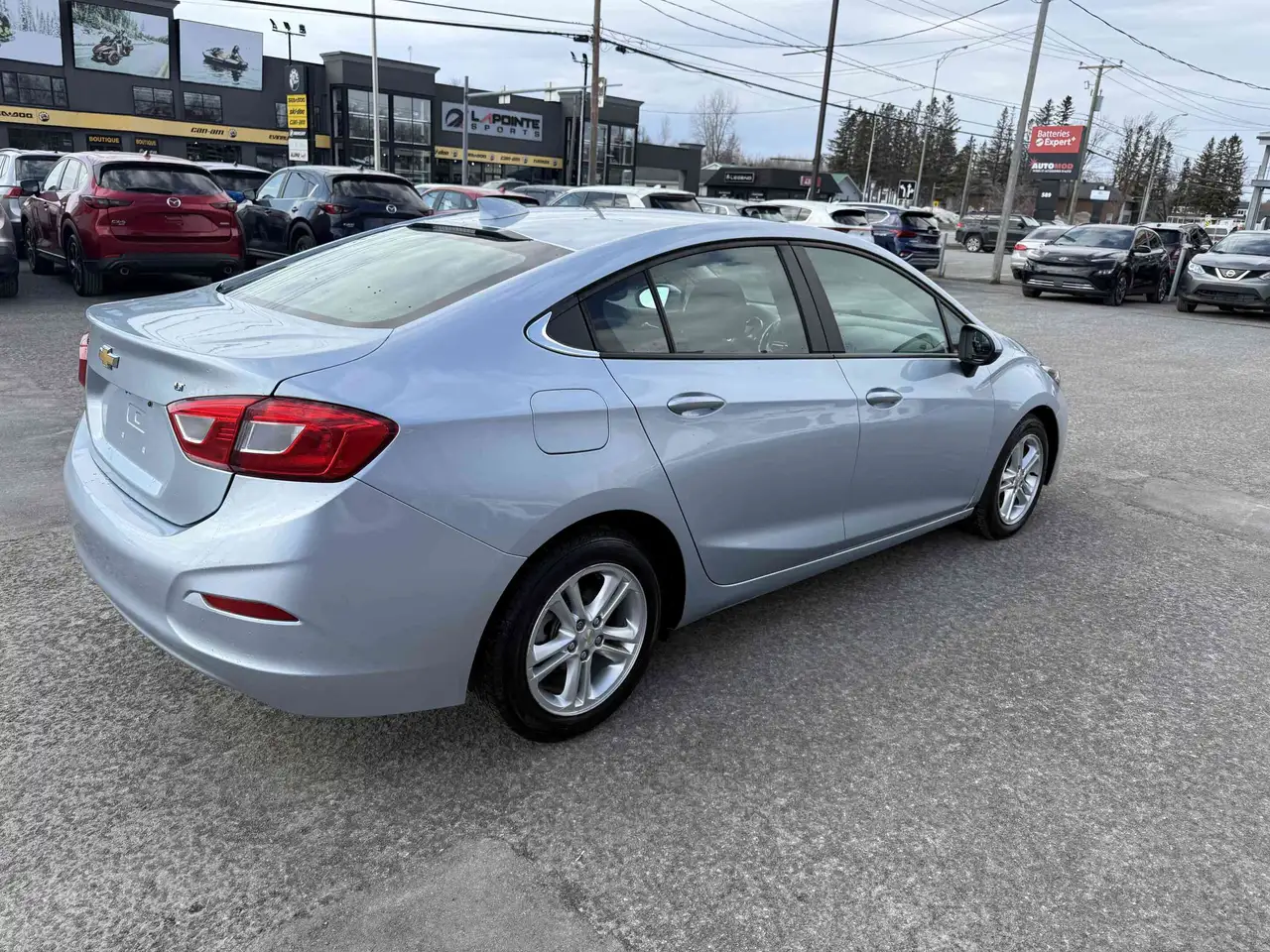 Chevrolet Cruze снимка Chevrolet Cruze