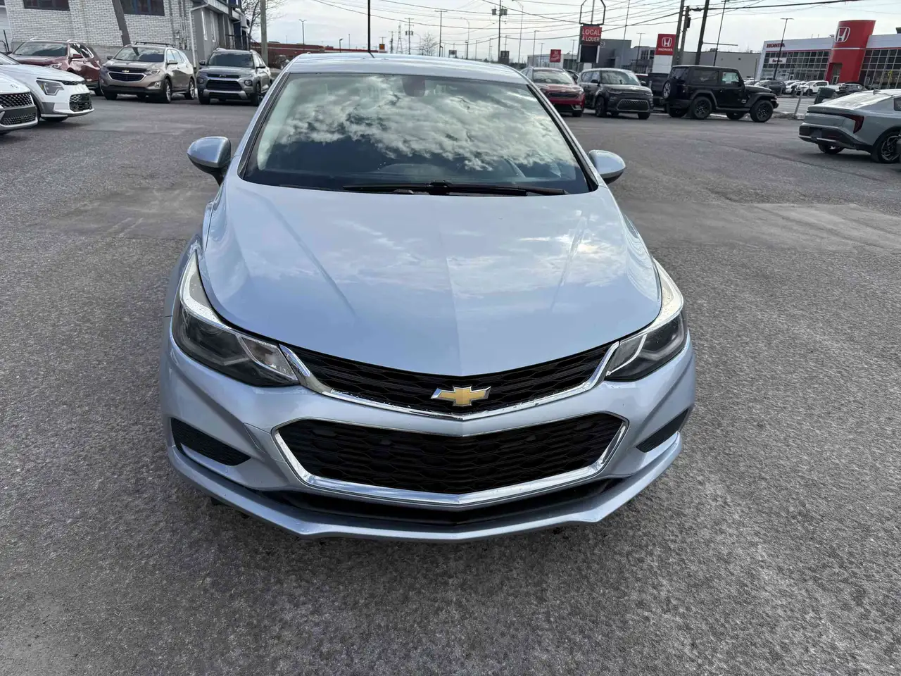 Chevrolet Cruze снимка Chevrolet Cruze