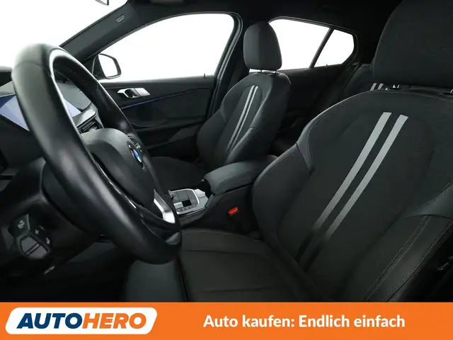 BMW 1 Series view 10
