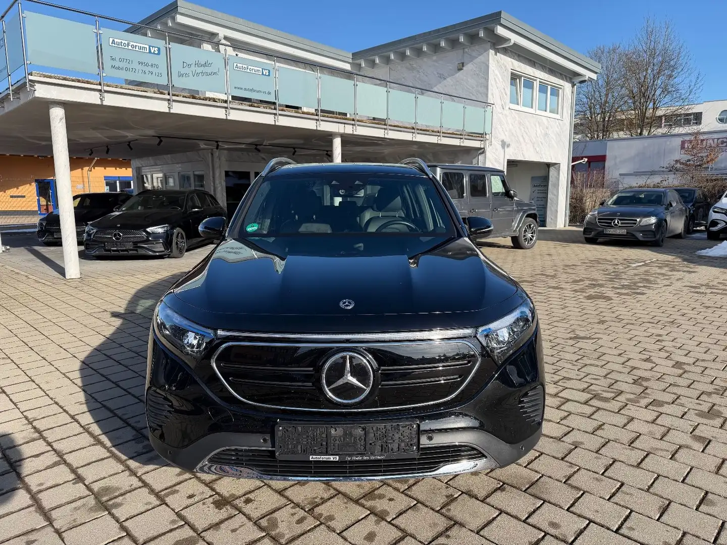 Mercedes-Benz EQB 300 4Matic*MBUX*Distr.*Navi*Rcam*Ambi Noir - 2