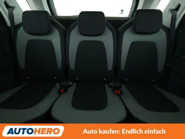 Citroen C4 Picasso view 15
