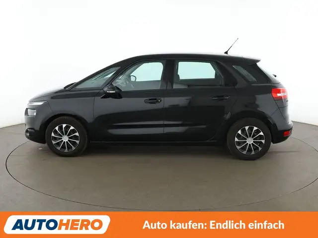 Citroen C4 Picasso view 3