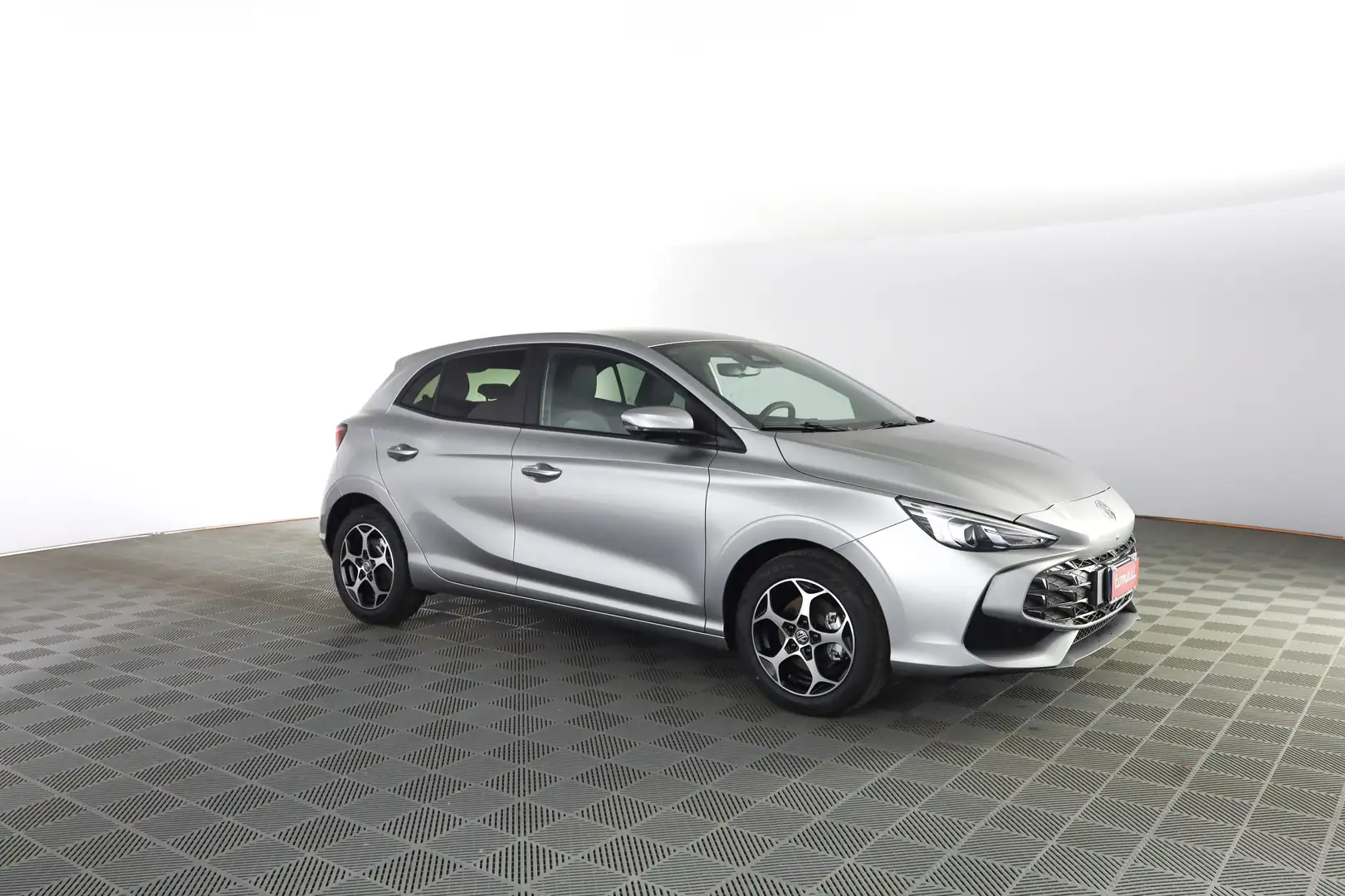 MG MG3 MG3 Hybrid+ Luxury srebrna - 2