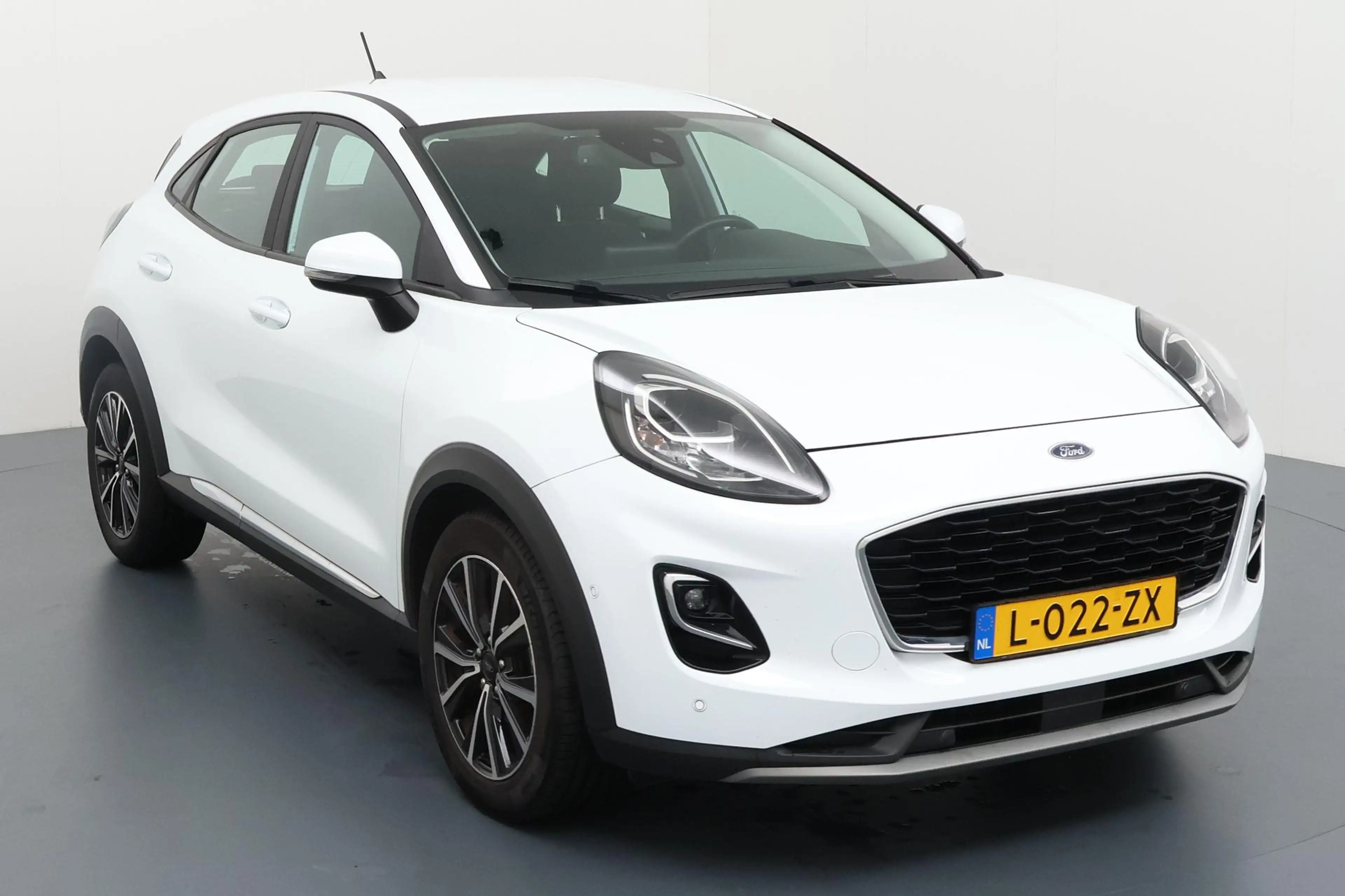 Ford Puma 1.0 EcoBoost Hybrid Titanium Volop comfort dankzij — photo 12