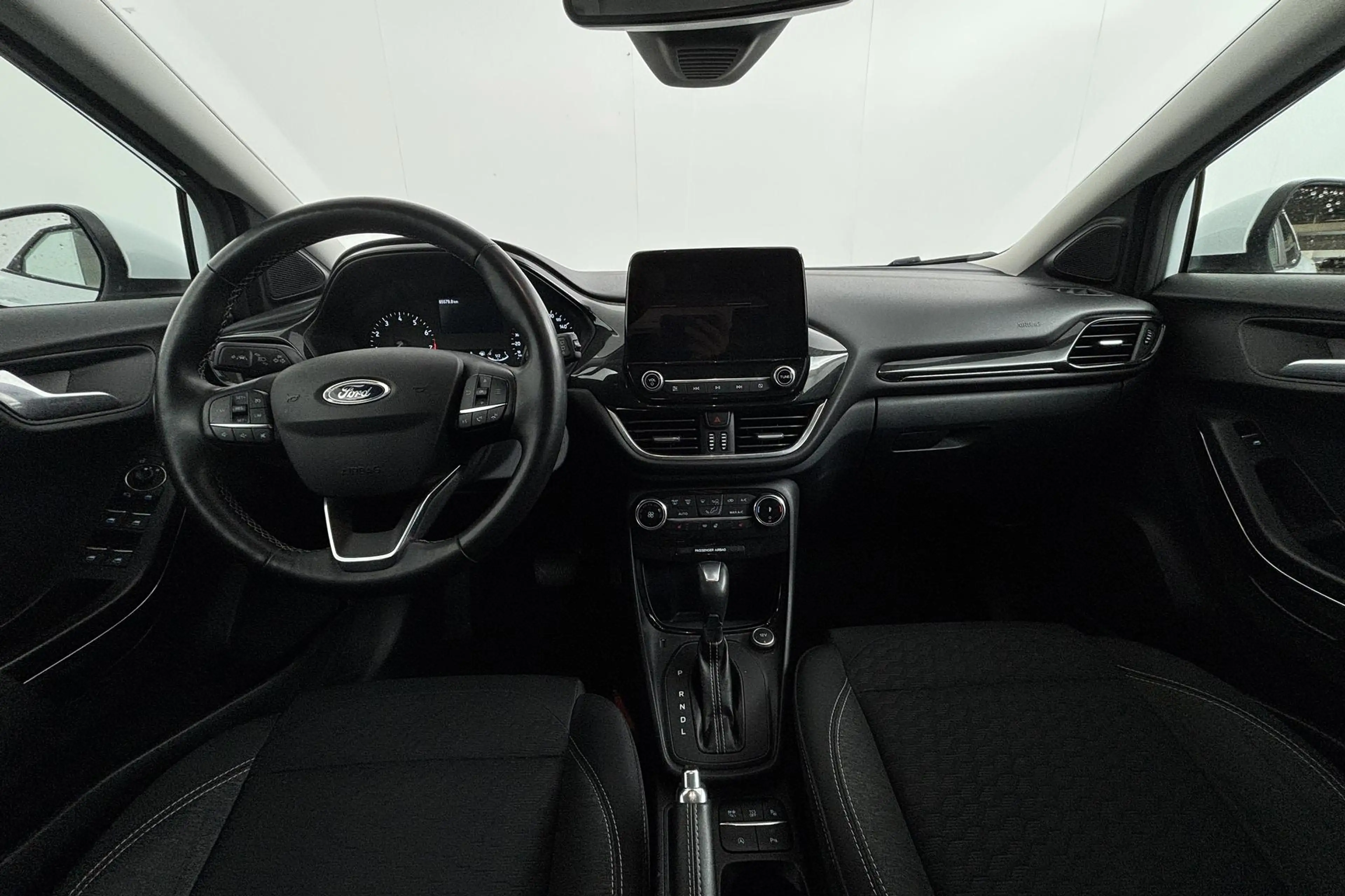 Ford Puma 1.0 EcoBoost Hybrid Titanium Volop comfort dankzij — photo 2