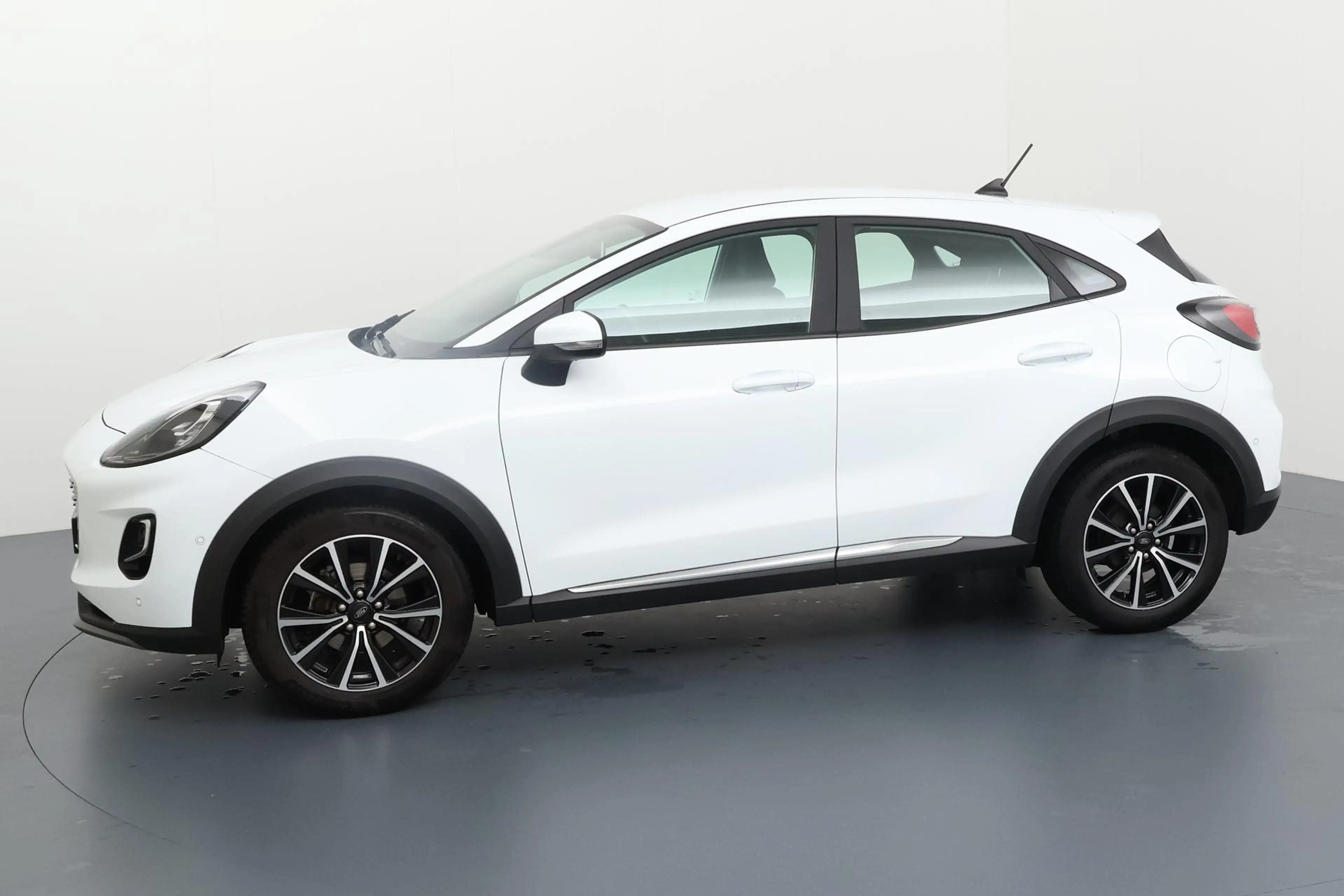 Ford Puma 1.0 EcoBoost Hybrid Titanium Volop comfort dankzij — photo 15