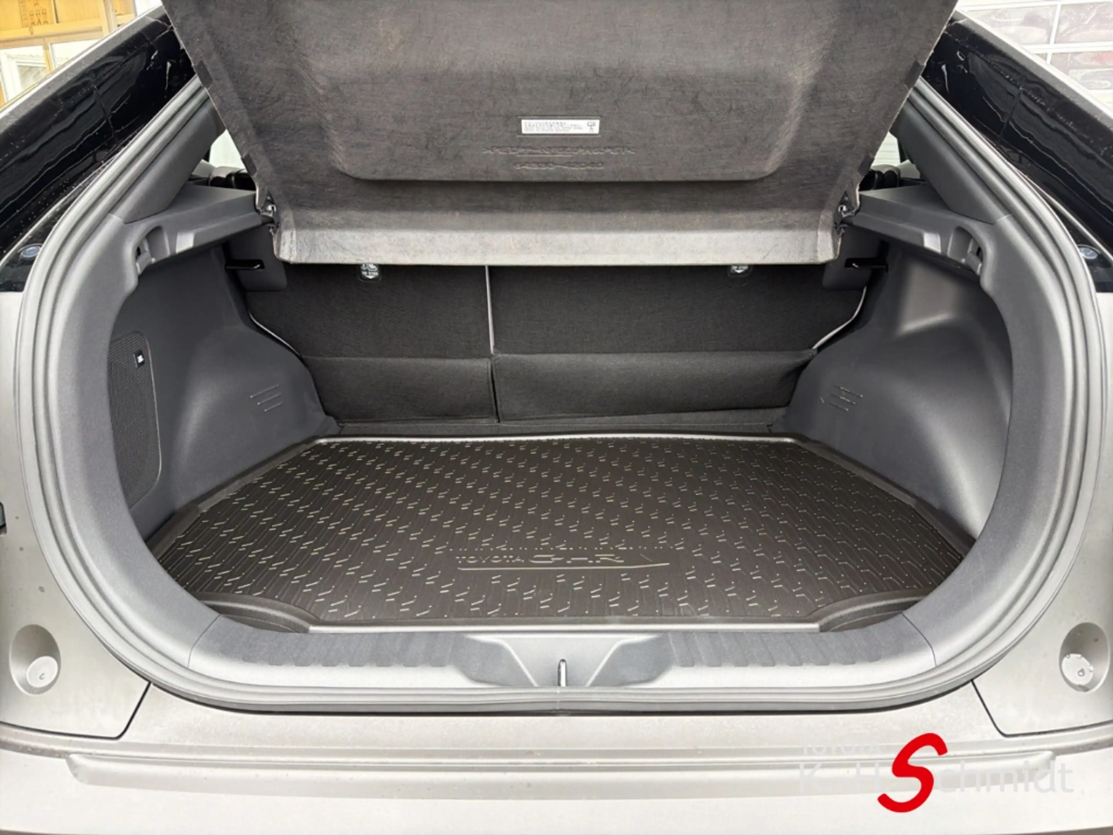 Toyota C-HR + BEV 2 4x4 Lounge ECV El. Fondsitzverst. Digitale — photo 5