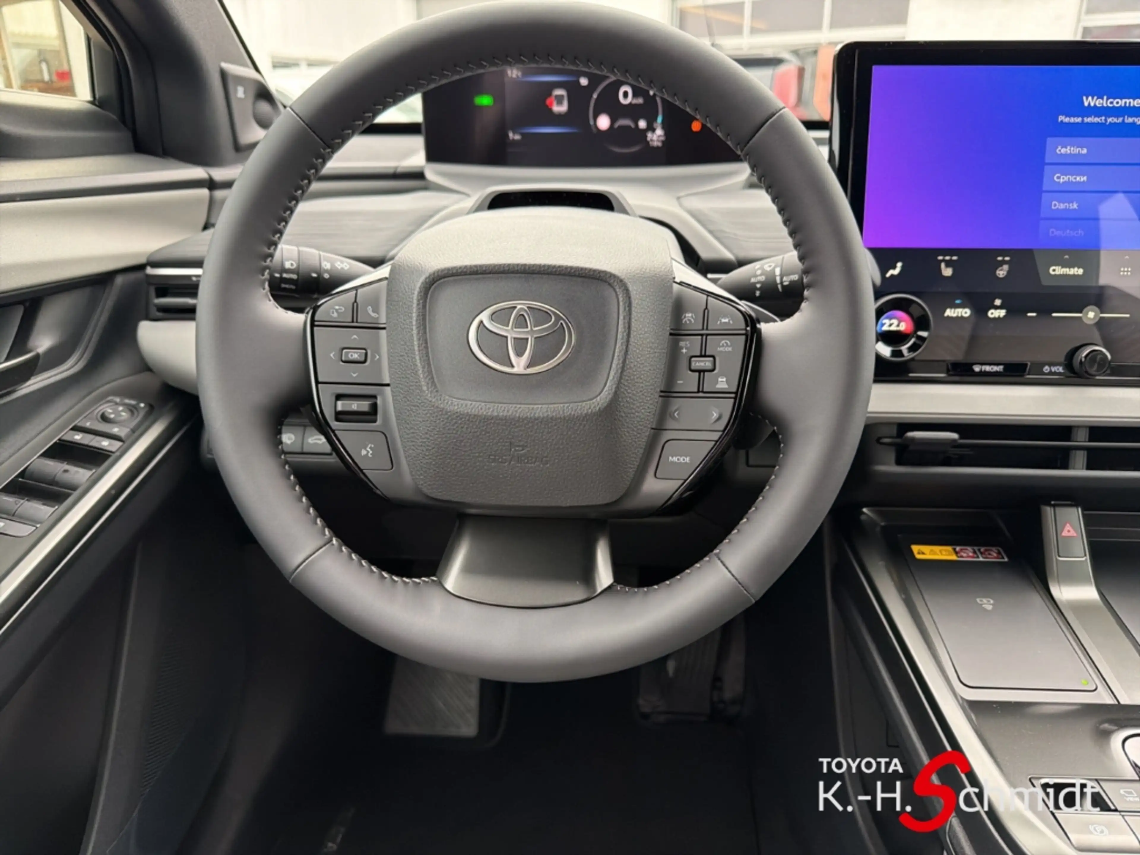 Toyota C-HR + BEV 2 4x4 Lounge ECV El. Fondsitzverst. Digitale — photo 10