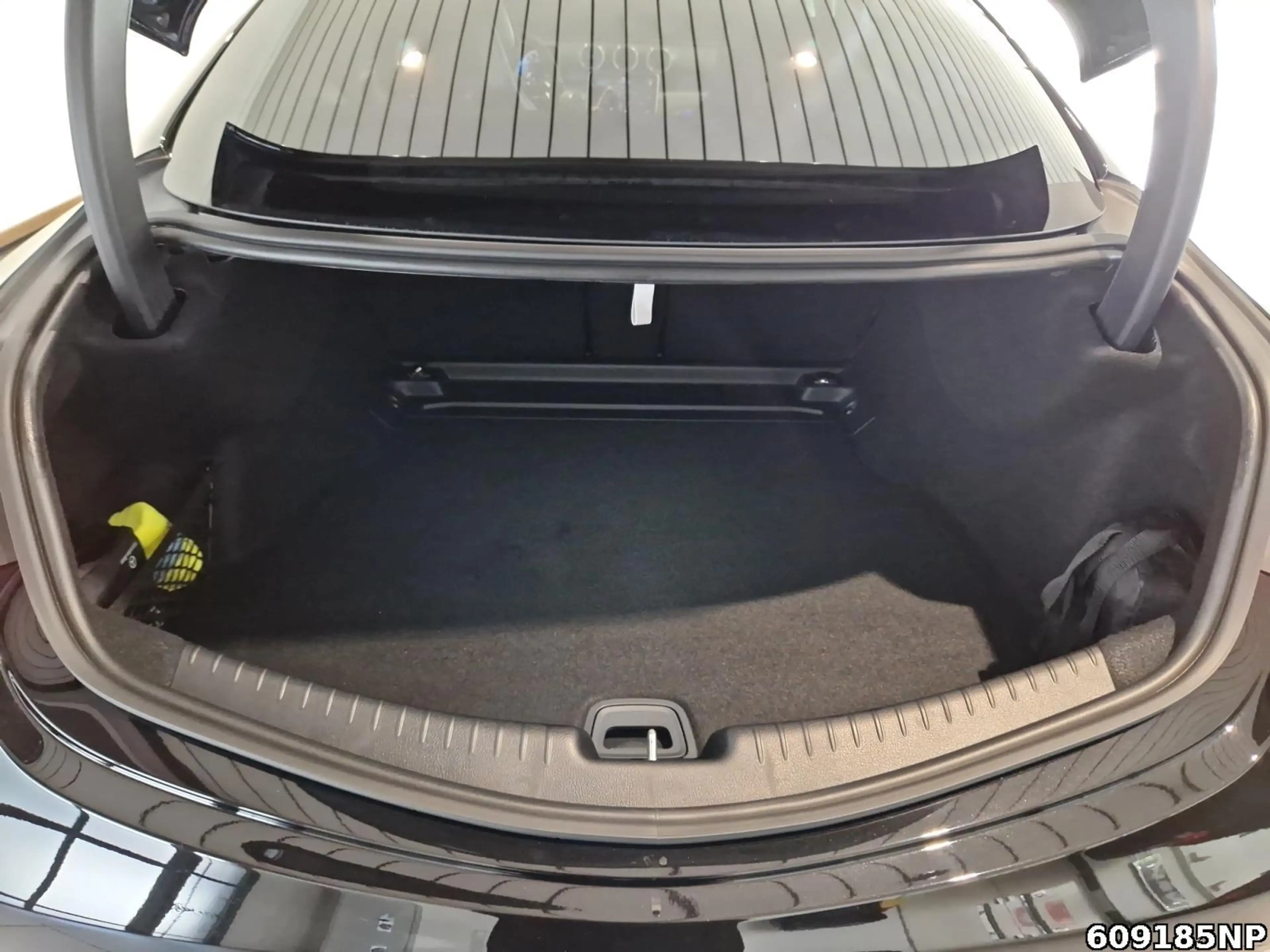 Mercedes-Benz CLE 300 4M AMG Coupé Panorama DIGITAL LIGHT 360° — photo 6