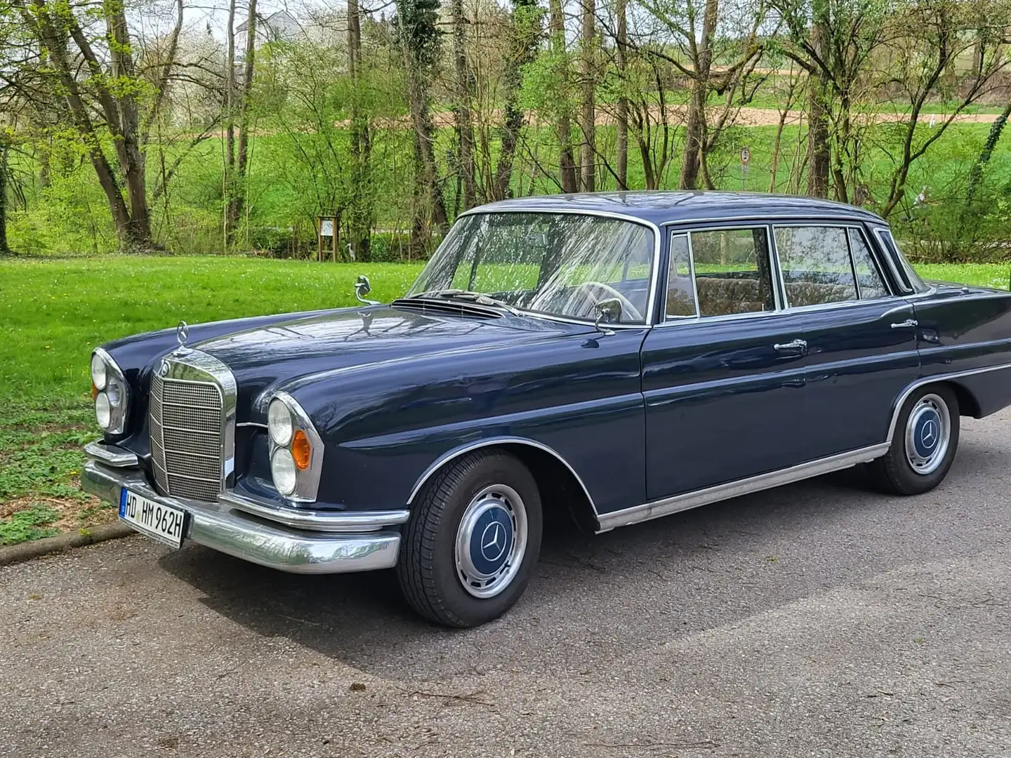 Mercedes-Benz 220 Oldtimer  220 S Blau - 1