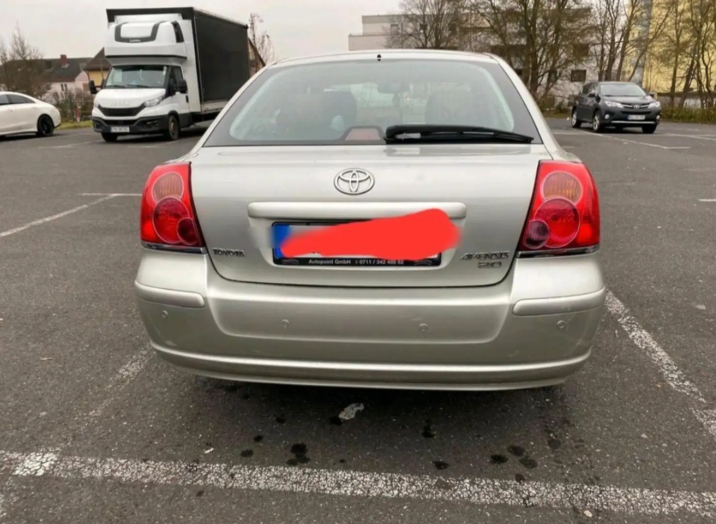 Toyota Avensis 2.0 VVT-i Sol - 2