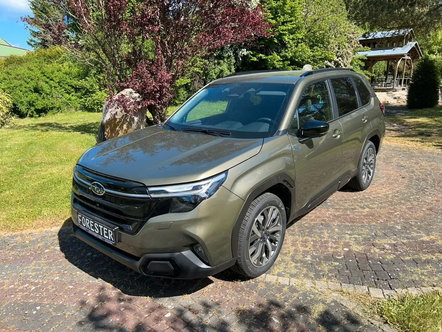 Subaru Forester 2.0ie Platinum Lineartronic*Mod.2025* Grün - 1
