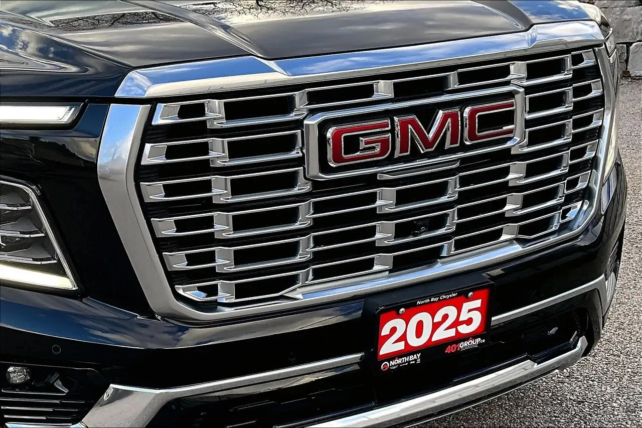 GMC Yukon снимка GMC Yukon