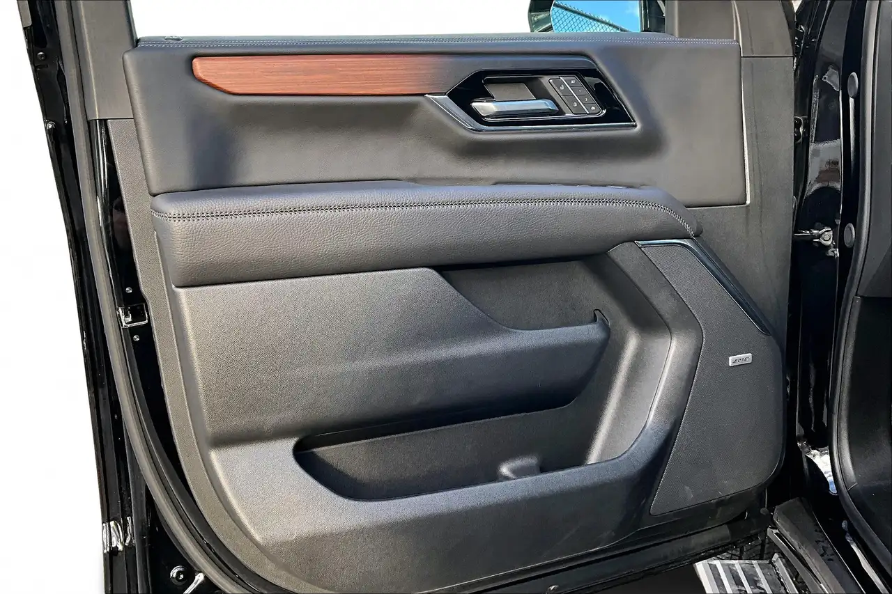GMC Yukon снимка GMC Yukon