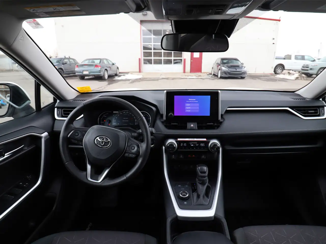 Toyota RAV 4 снимка Toyota RAV 4