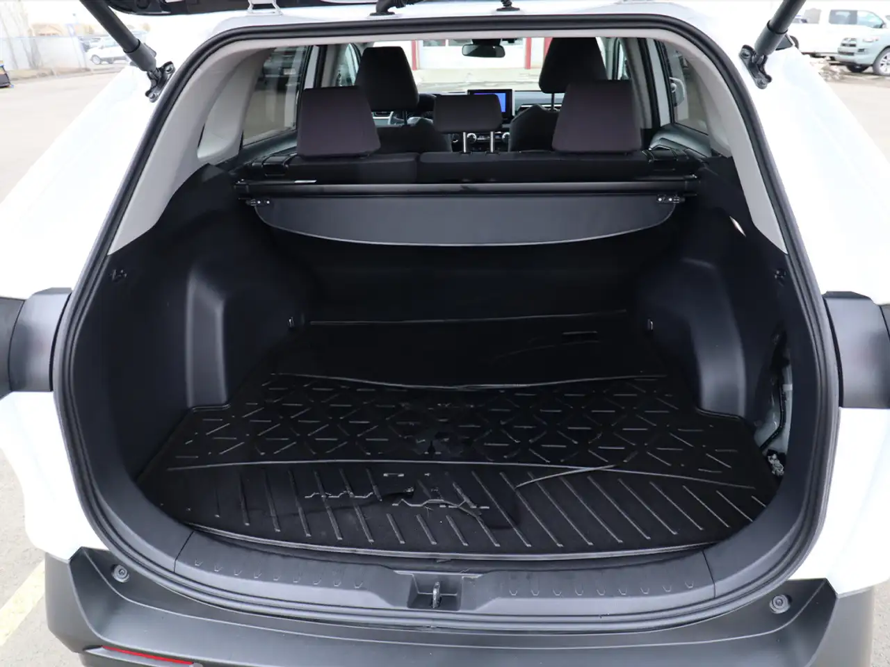 Toyota RAV 4 снимка Toyota RAV 4