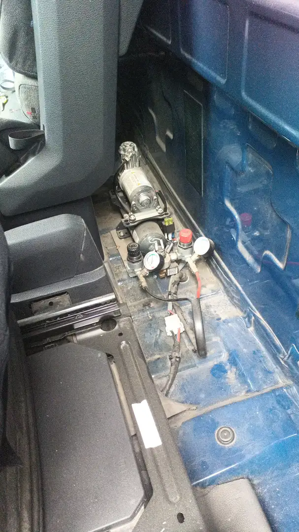 Volkswagen Crafter 2.0 tdi Blu/Azzurro - 2