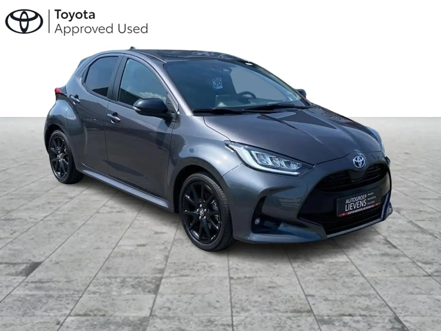 Toyota Yaris STYLE 1.5HYB eCVT Gris - 1