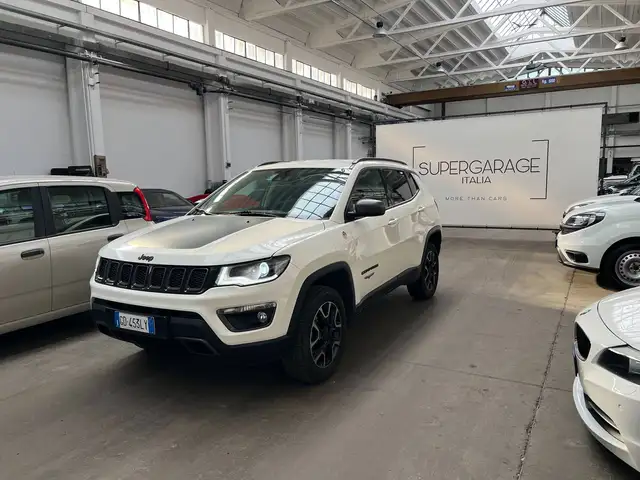 Jeep Compass main image