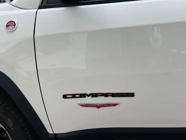 Jeep Compass view 8