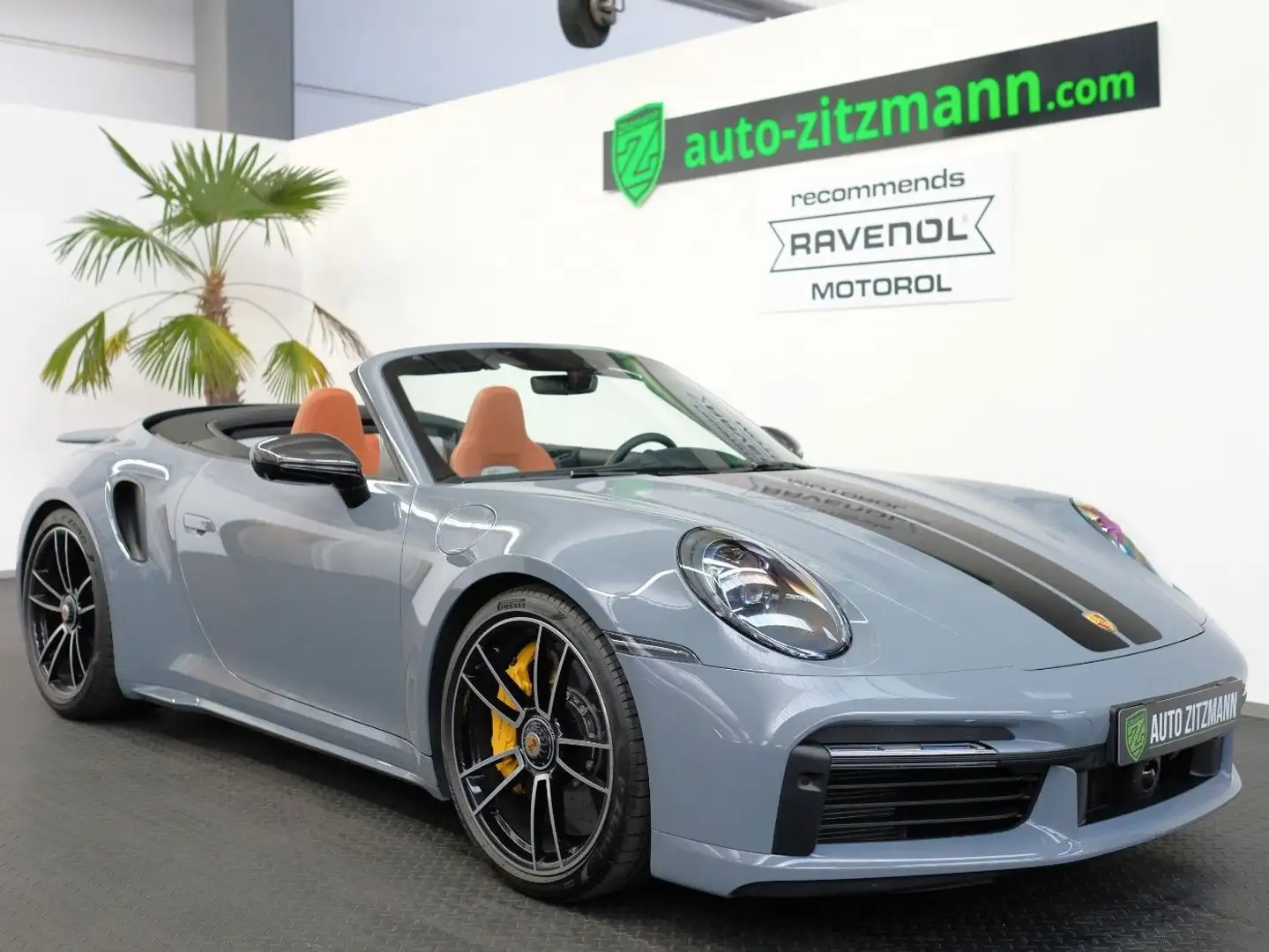 Porsche 992 Turbo S/HERITAGE/LIFT/SPORTABGAS/BURMESTER/ Szary - 1