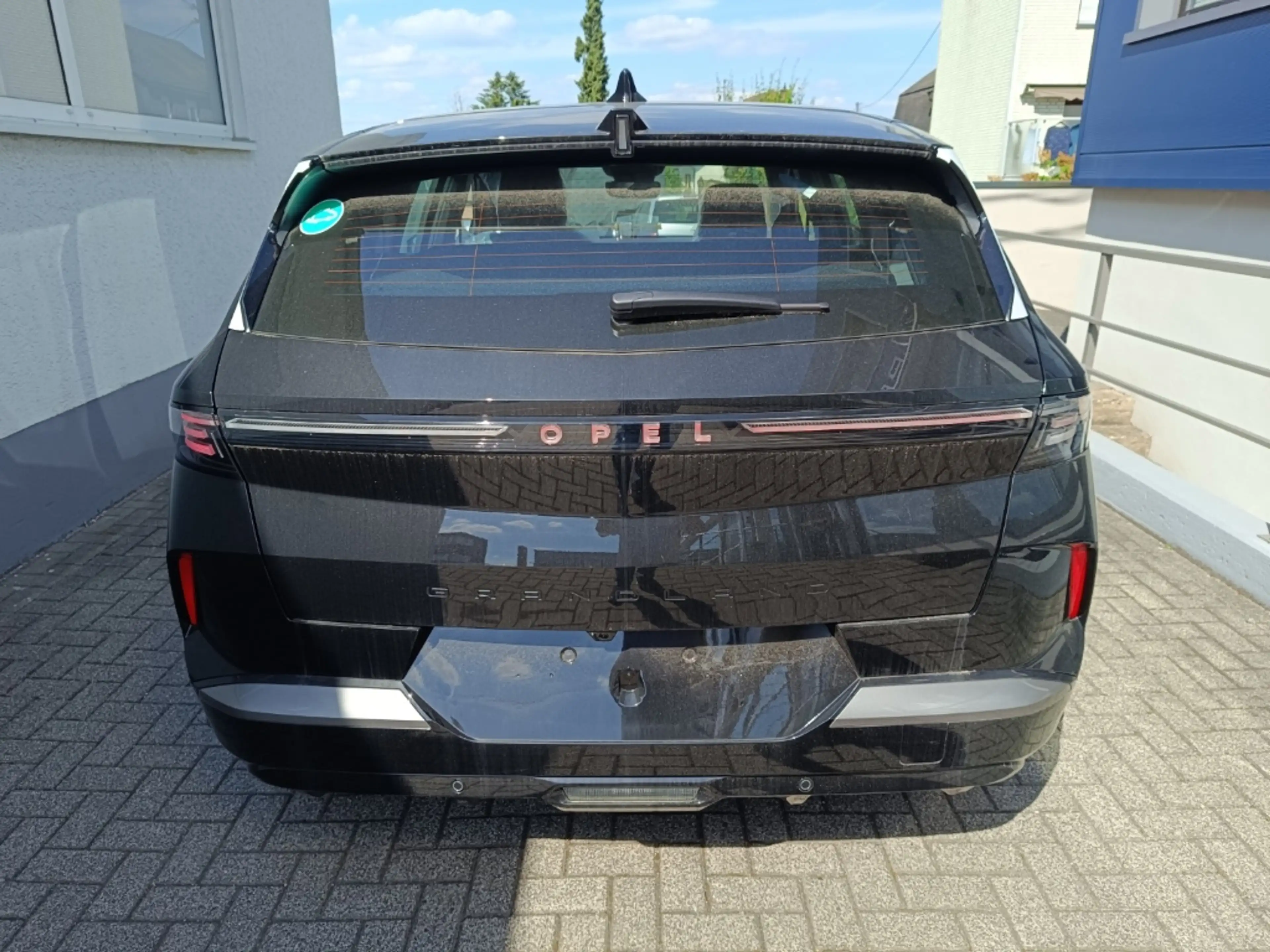 Opel Grandland Electric — photo 7
