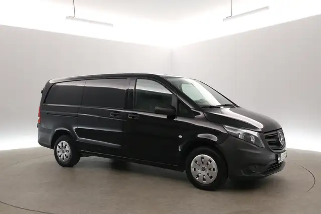 Mercedes-Benz Vito view 6
