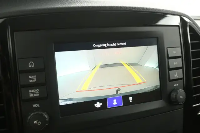 Mercedes-Benz Vito view 12