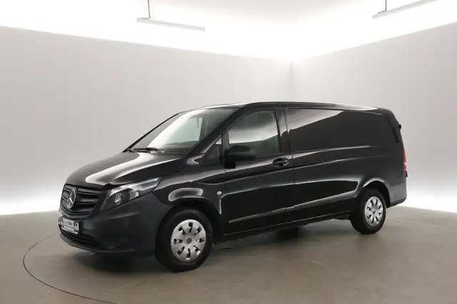 Mercedes-Benz Vito view 8