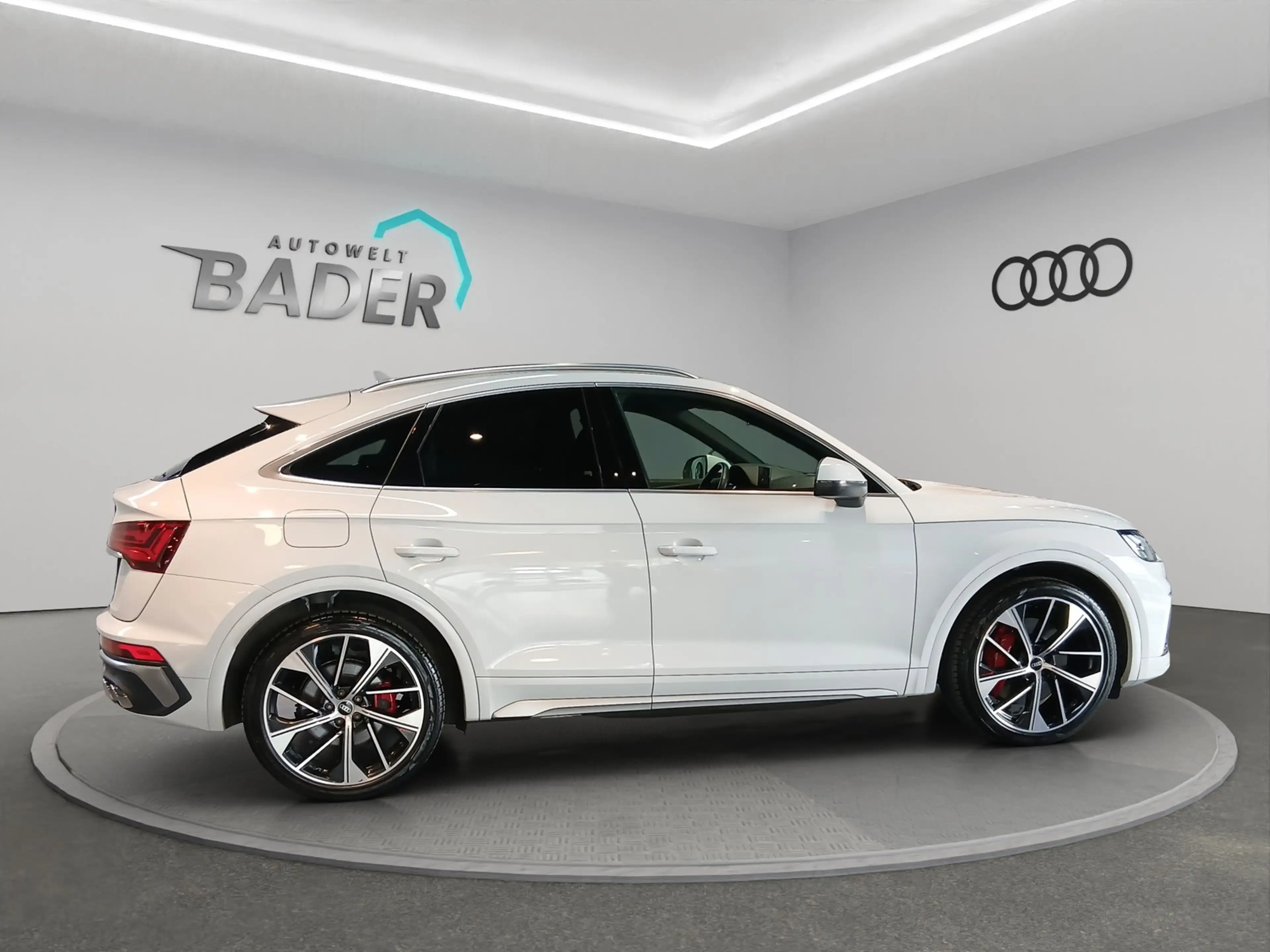 Audi SQ5 Sportback 3.0 TDI quattro Stand. HZ AHK Matrix — photo 7