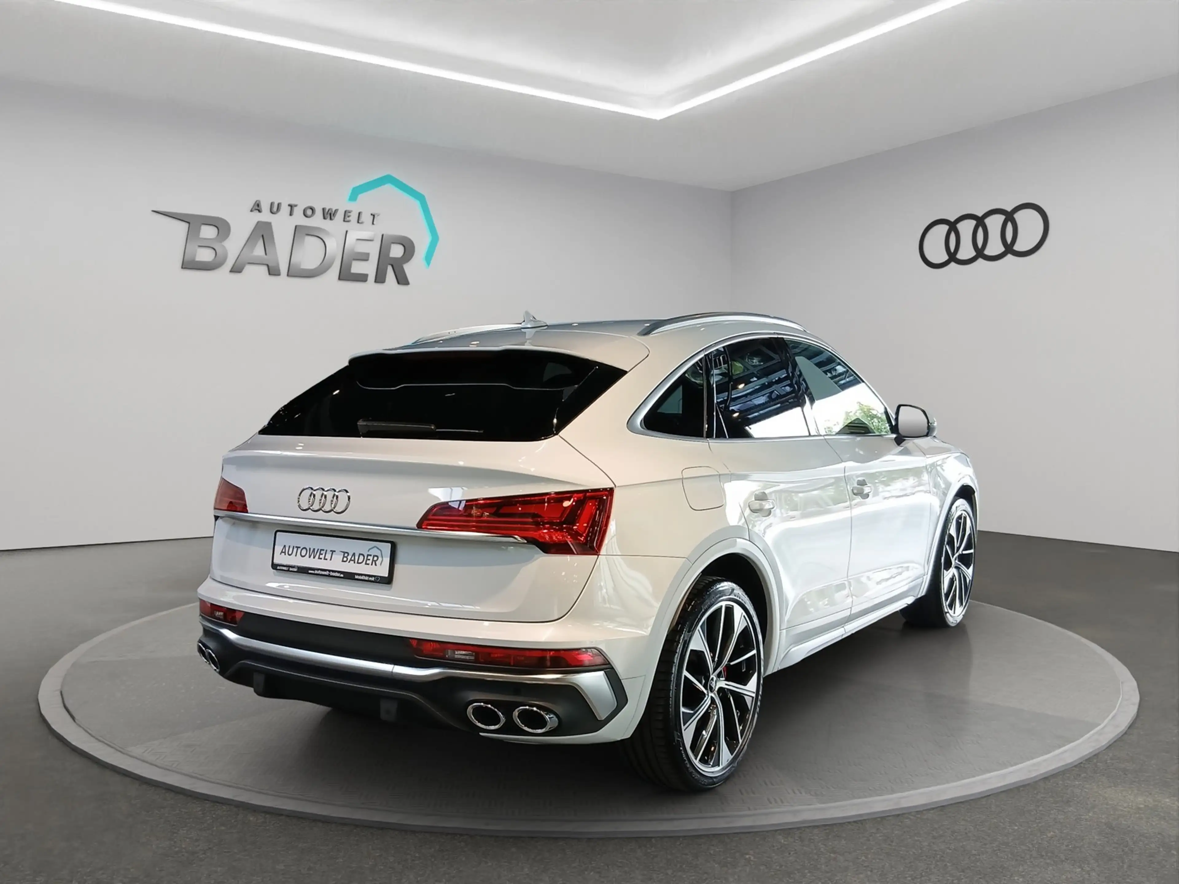 Audi SQ5 Sportback 3.0 TDI quattro Stand. HZ AHK Matrix — photo 6