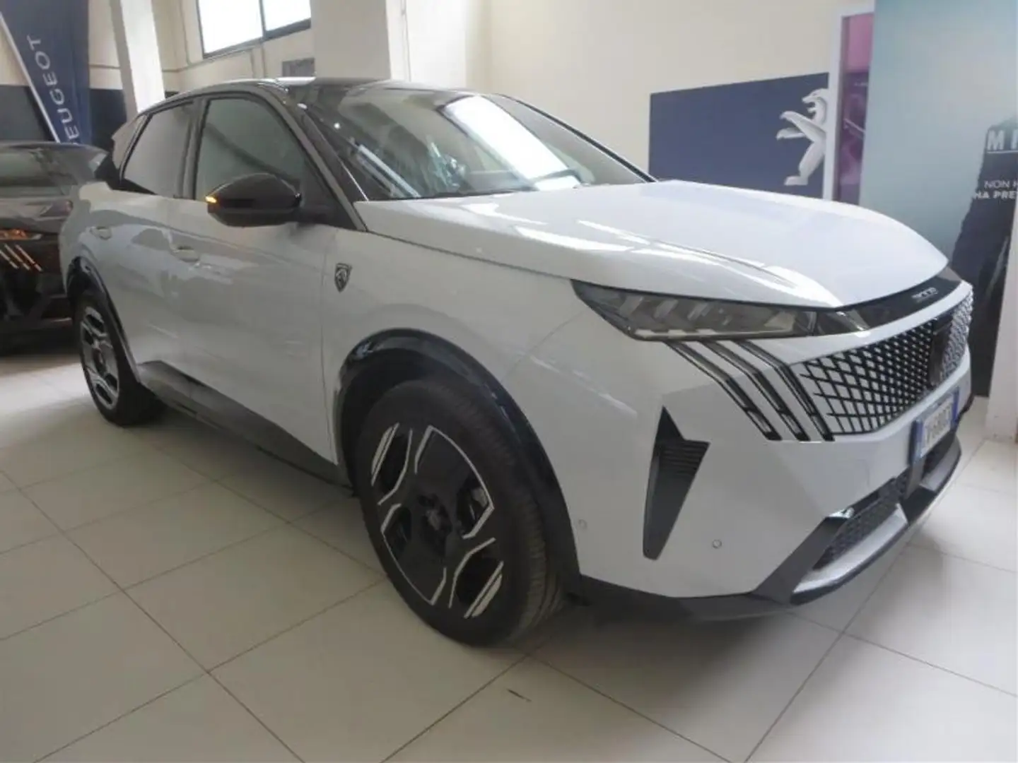 Peugeot 3008 73 kWh  GT Bianco - 2