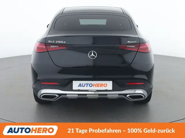 Mercedes-Benz GLC view 5