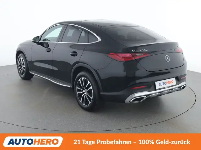 Mercedes-Benz GLC view 4