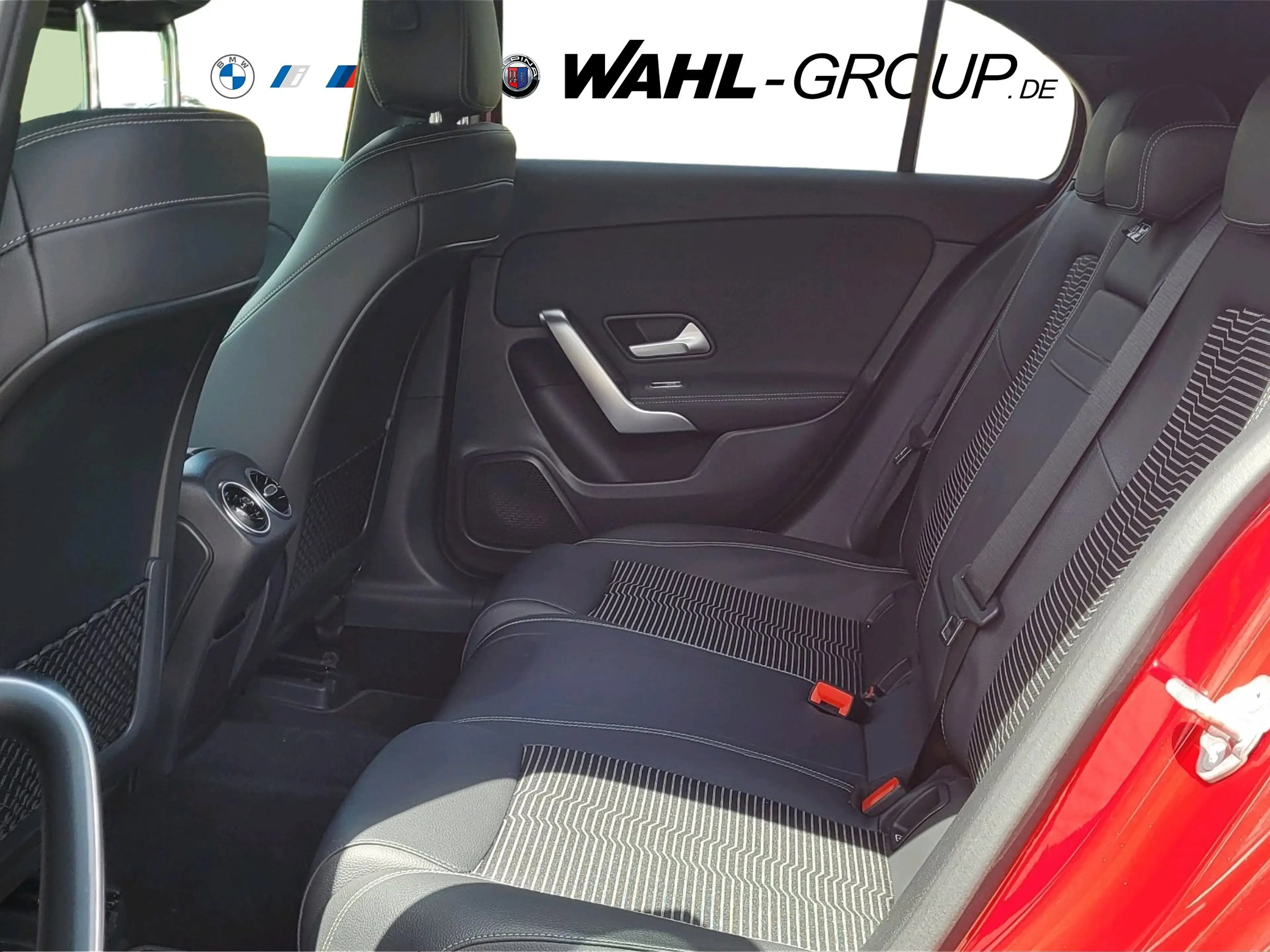Mercedes-Benz A 220 4Matic — photo 11