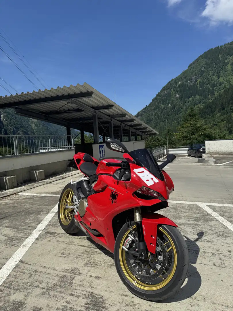 Ducati 1199 Panigale - 1