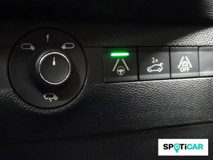 DS 7 Crossback 2023, foto 16