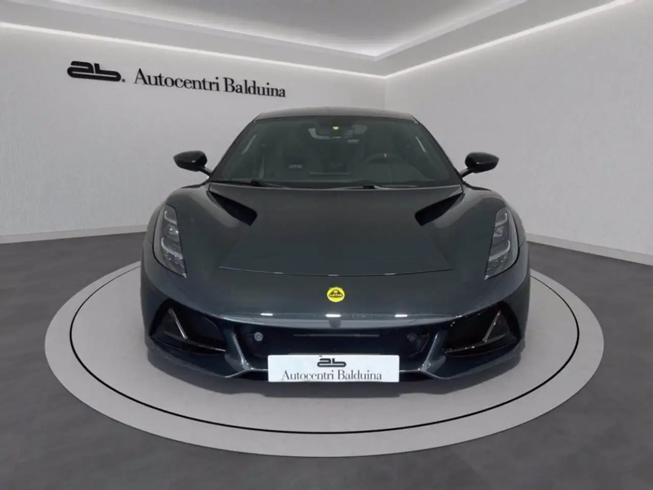 Lotus Emira 2023