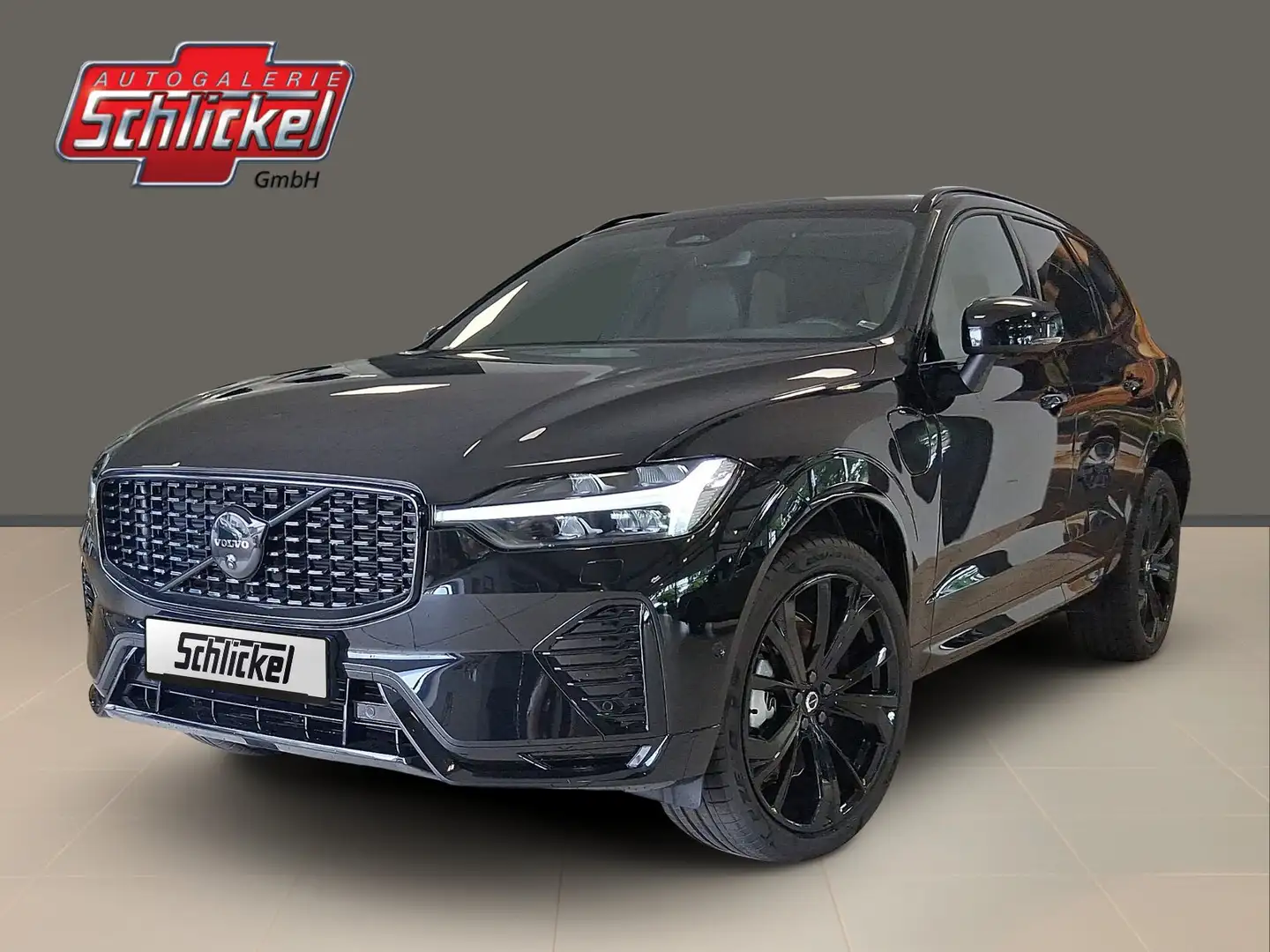 Volvo XC60 T6 Plus Black Edition Recharge Plug-In Hybrid AWD Schwarz - 1