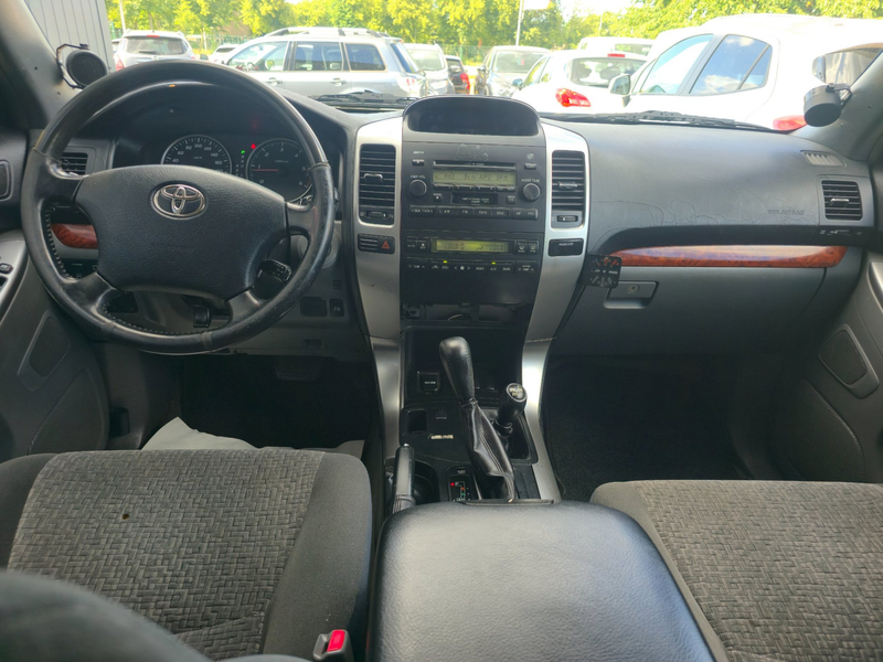 Toyota Land Cruiser 3.0 D-4D VX — photo 10