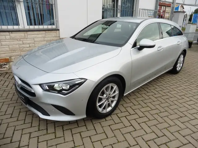 Mercedes-Benz CLA 180 Autom.*LED*NAVI*PDC*Kamera*Spurhalte*el. Heckklapp