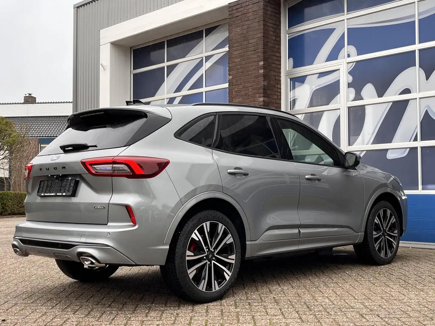 Ford Kuga 2.5 PHEV ST-Line X 243PK €11.000,- Voorraadvoordee Argent - 2
